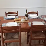French Village Living Vakantiehuis