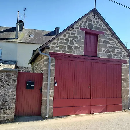 French Village Living Prázdninový dům Saint-Fraimbault-sur-Pisse